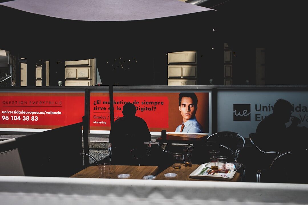 Análise de desempenho de anúncios locais