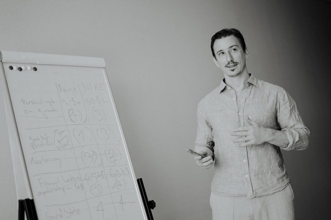 Treinamento online em habilidades de marketing digital