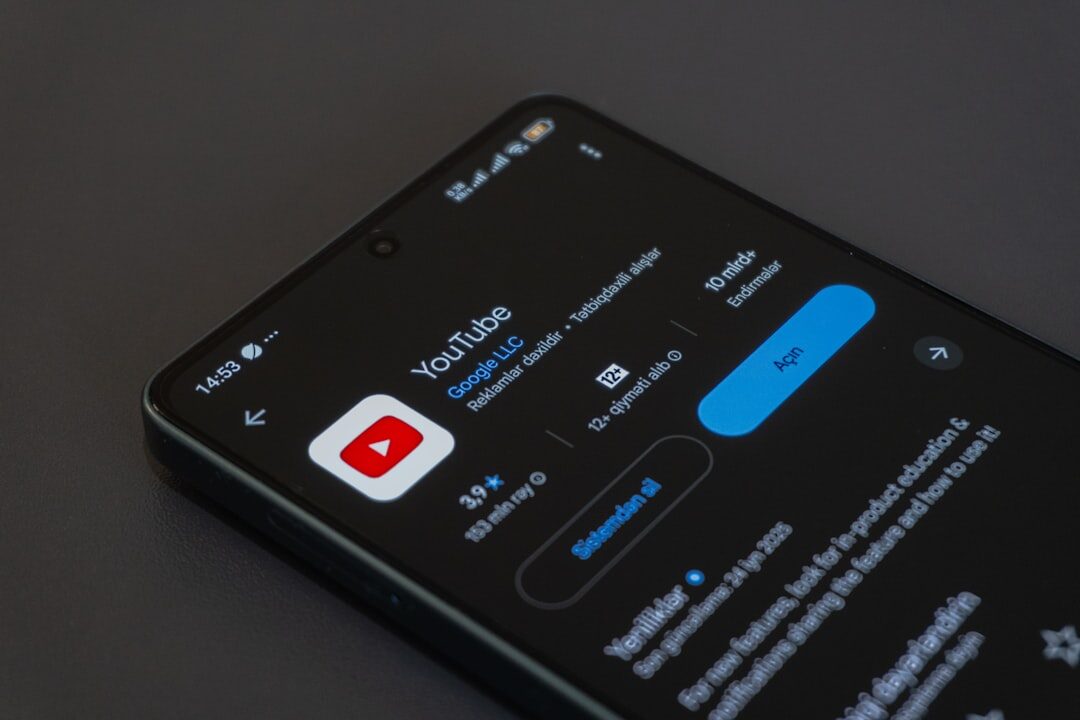 Anúncios online exibidos em smartphone