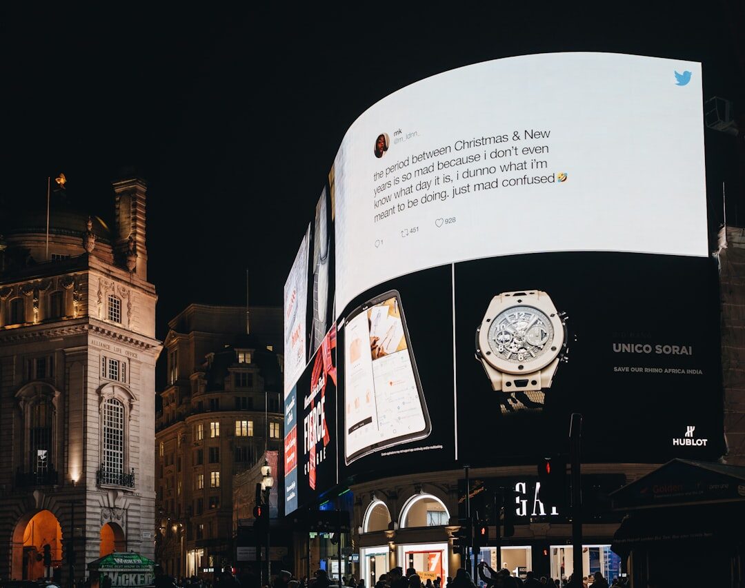 Campanha de marketing em redes sociais