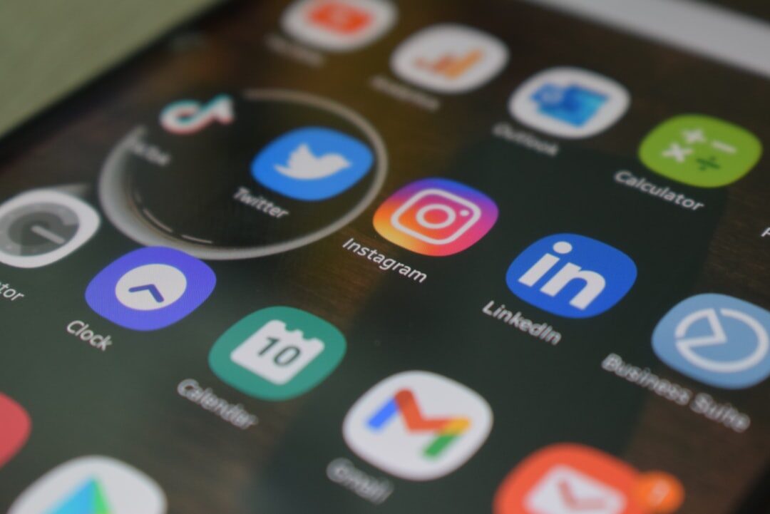 Estratégia de marketing em redes sociais
