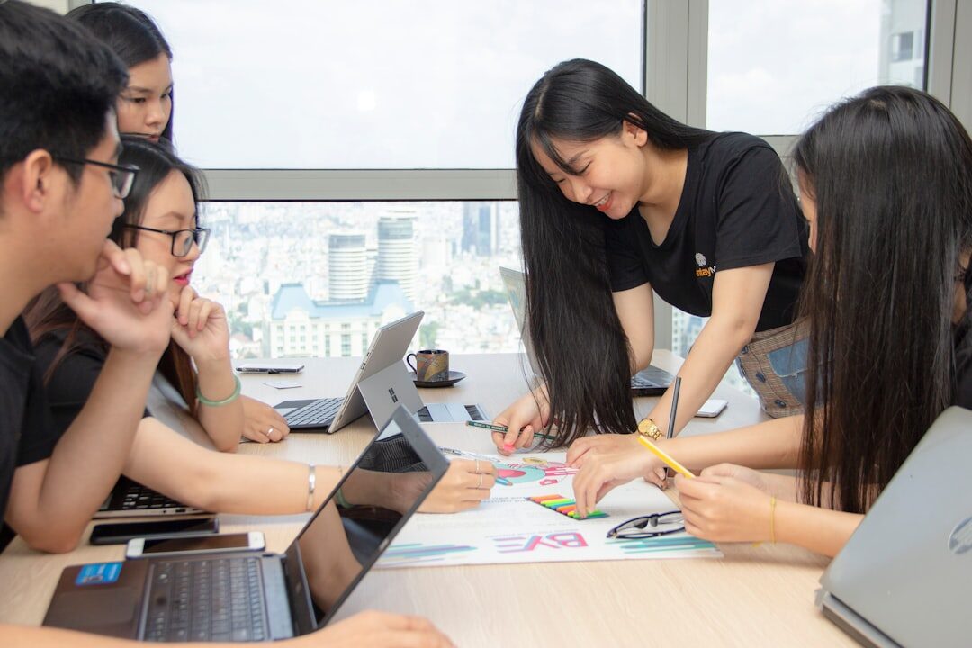 Estratégias de marketing digital em equipe